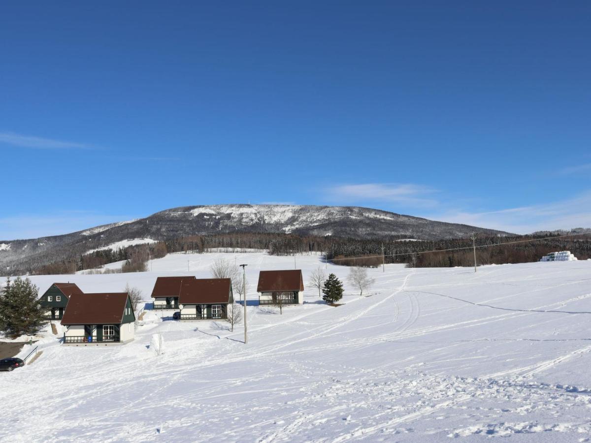 Holiday Home Holiday Hill 42 By Interhome Cista  エクステリア 写真