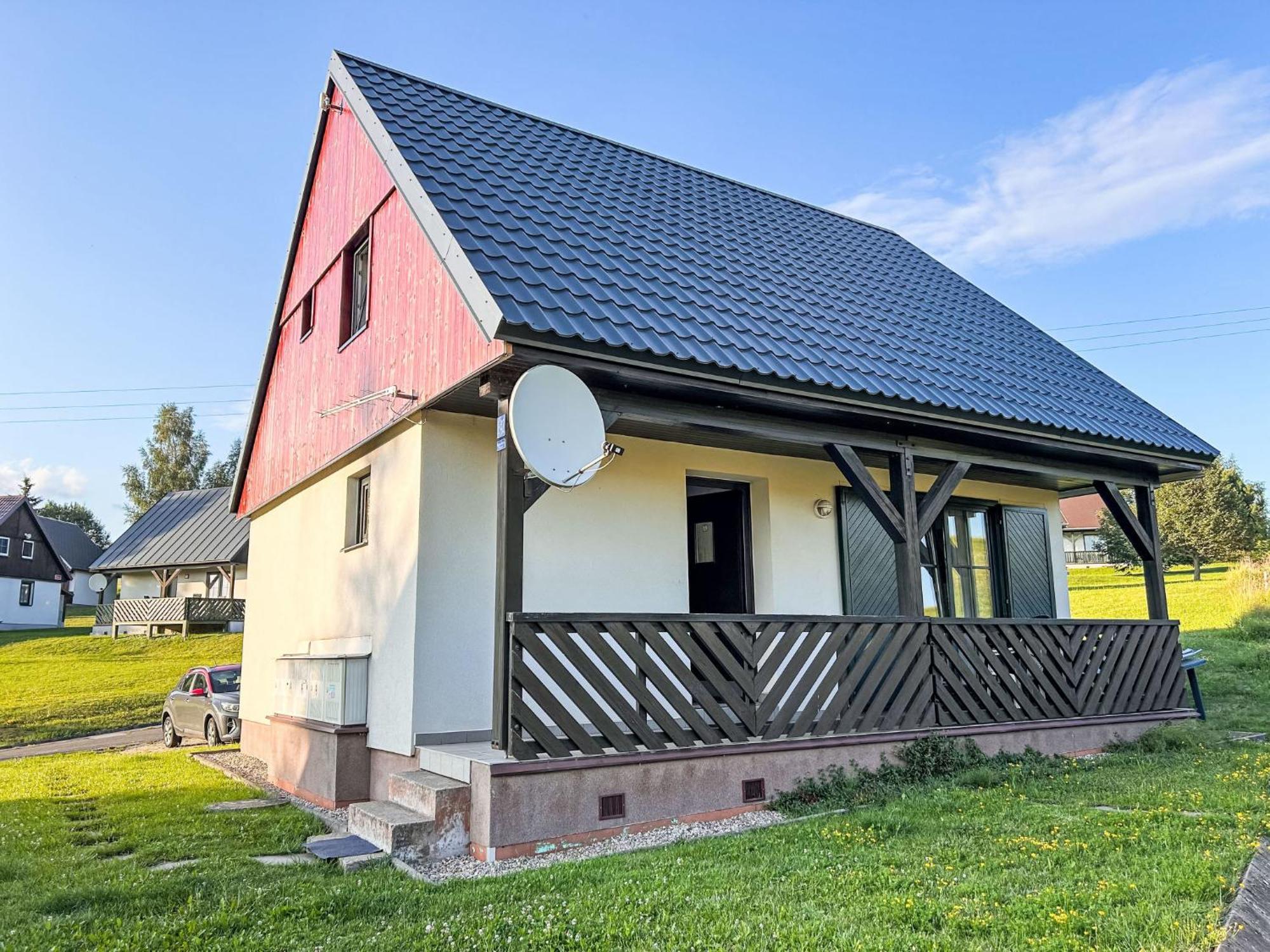 Holiday Home Holiday Hill 42 By Interhome Cista  エクステリア 写真